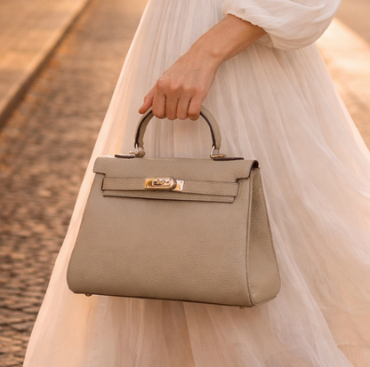 Sac Grace Pebbled en cuir véritable style grainé