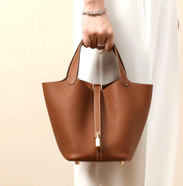 Sac seau Camille en cuir de vachette pleine fleur