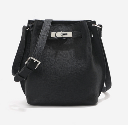 Noa Bucket – Bolsa em Couro Togo