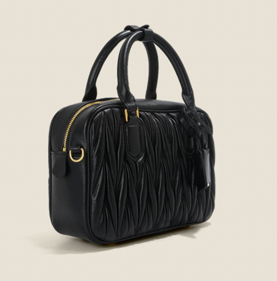 Aria Matelassé Mini – Bolsa em Couro Genuíno