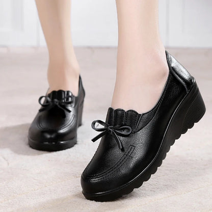 Chaussures compensées à enfiler pour femmes, confortables et décontractées