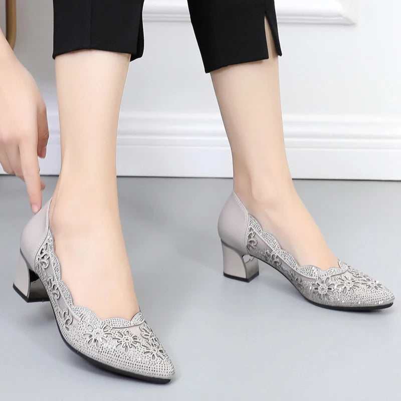 GKTINOO Sapatos Femininos 2025 Couro Genuíno Salto Quadrado