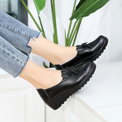 Chaussures compensées à enfiler pour femmes, confortables et décontractées