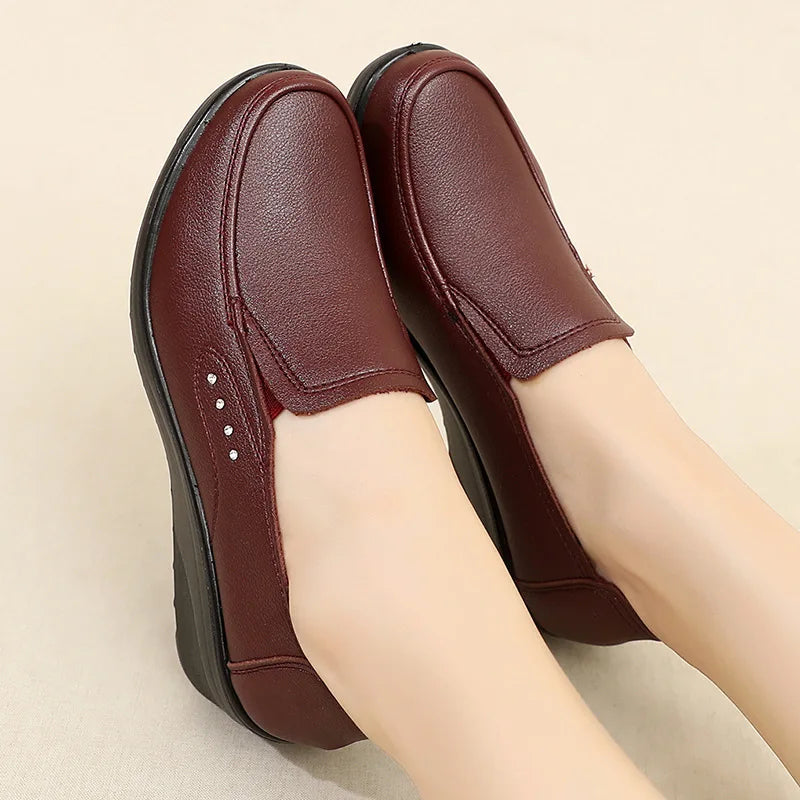 Chaussures compensées confortables pour femmes GKTINOO en cuir de qualité supérieure