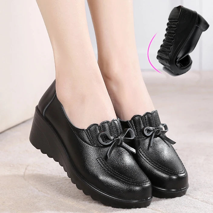 Chaussures compensées à enfiler pour femmes, confortables et décontractées