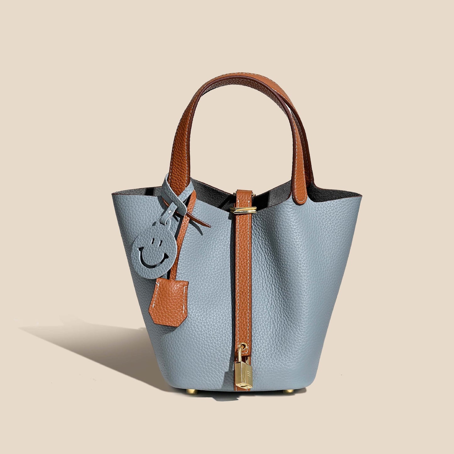 Sac seau Camille en cuir de vachette pleine fleur