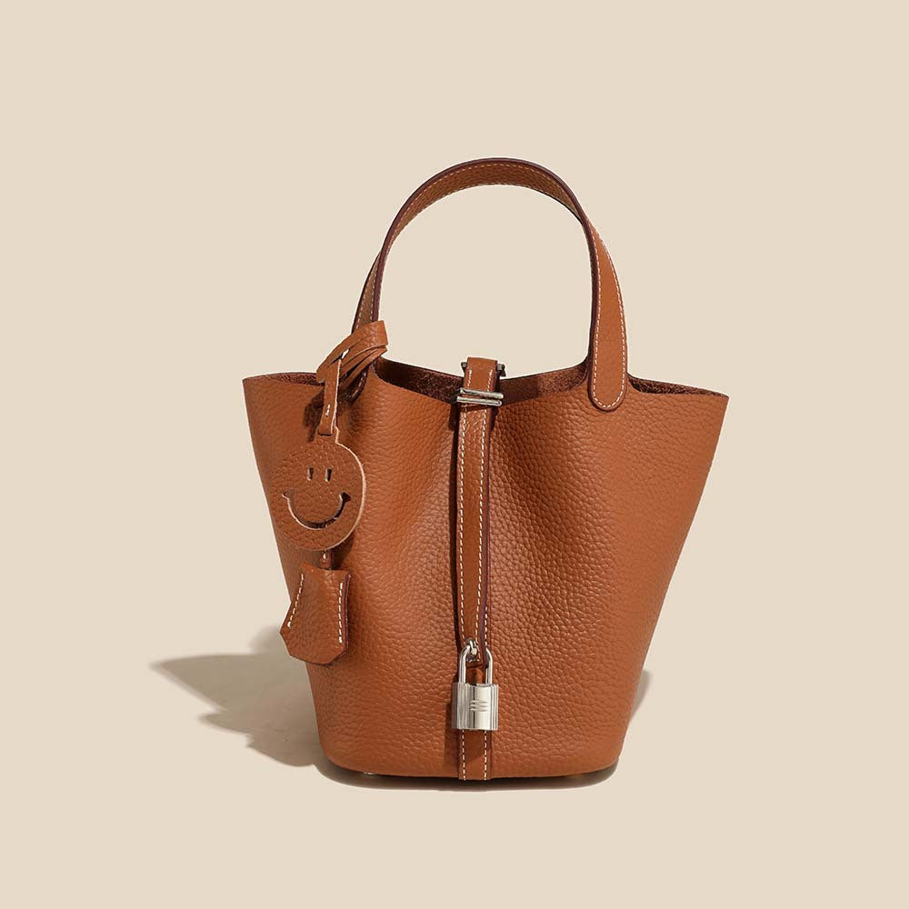 Sac seau Camille en cuir de vachette pleine fleur