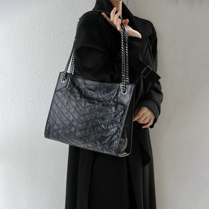 Valmont Hobo – Bolsa em Couro Genuíno