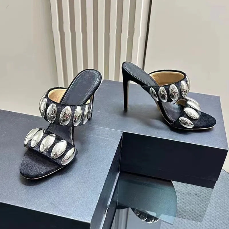 Vivienm – Sandálias Glamour Rivet