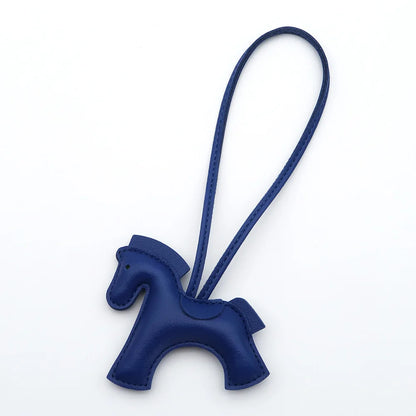 Porte-clés cheval en cuir PU pour femme, tendance, multicolore, en forme de cheval, accessoire pour clés de voiture ou sac à main, bijou cadeau