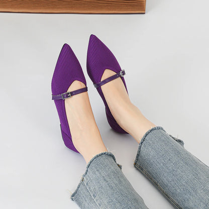 Isadora Mucia - Chaussure de style ballerine très élégante et confortable.