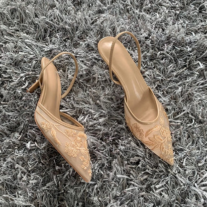 Sapatos Slingback Bordados de Luxo – Elegância para Ocasiões Especiais
