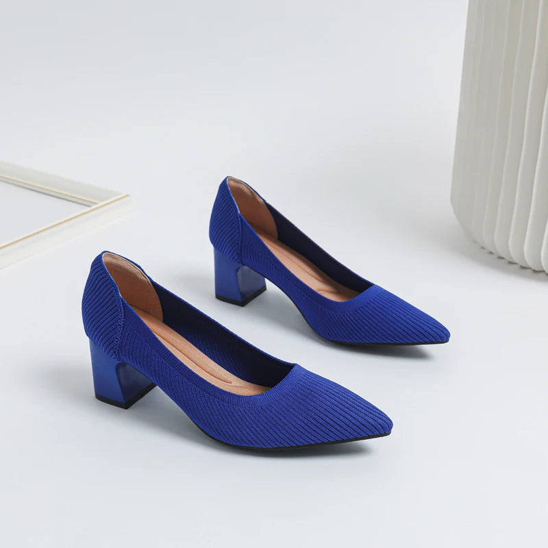 Victoria Pump - Sapato de Salto Médio muito Elegante e Confortável
