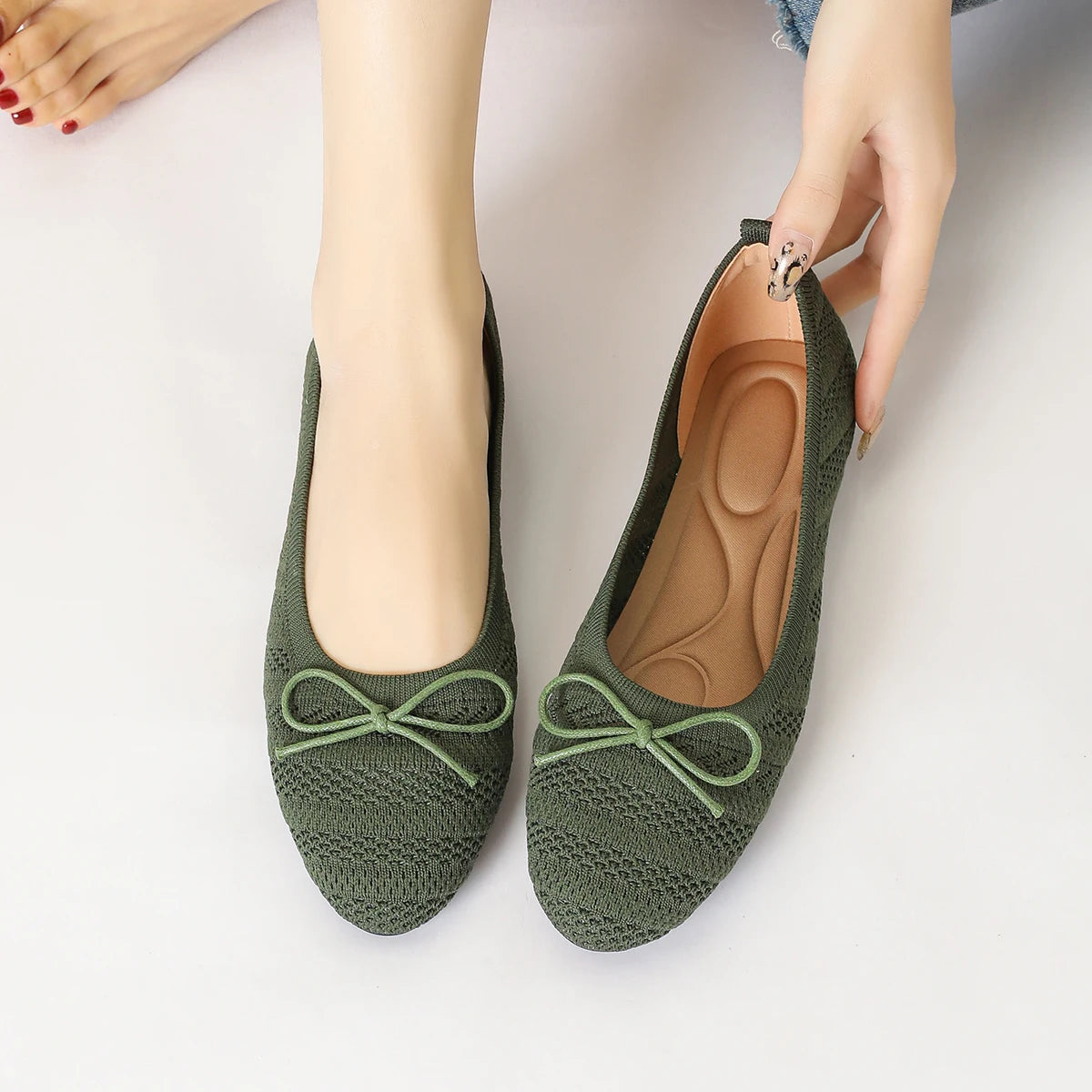 Tasi - Chaussure de style Sabrina, très élégante et confortable.