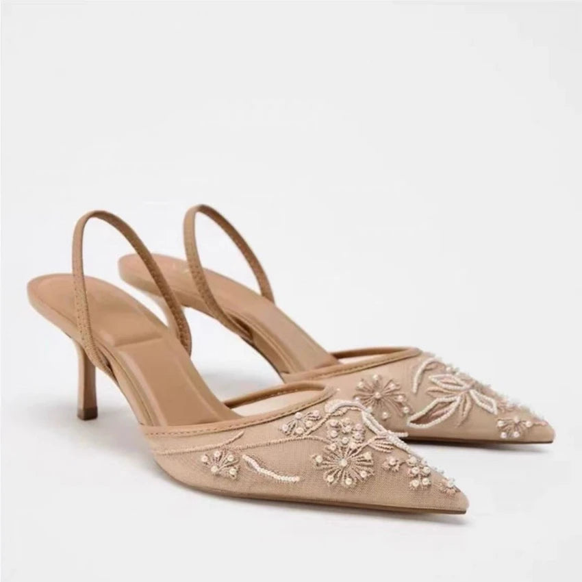 Sapatos Slingback Bordados de Luxo – Elegância para Ocasiões Especiais