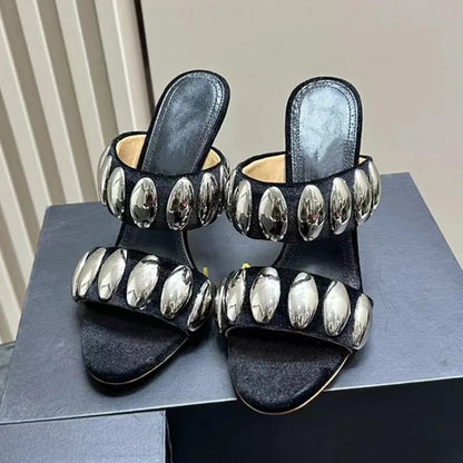 Vivienm – Sandálias Glamour Rivet