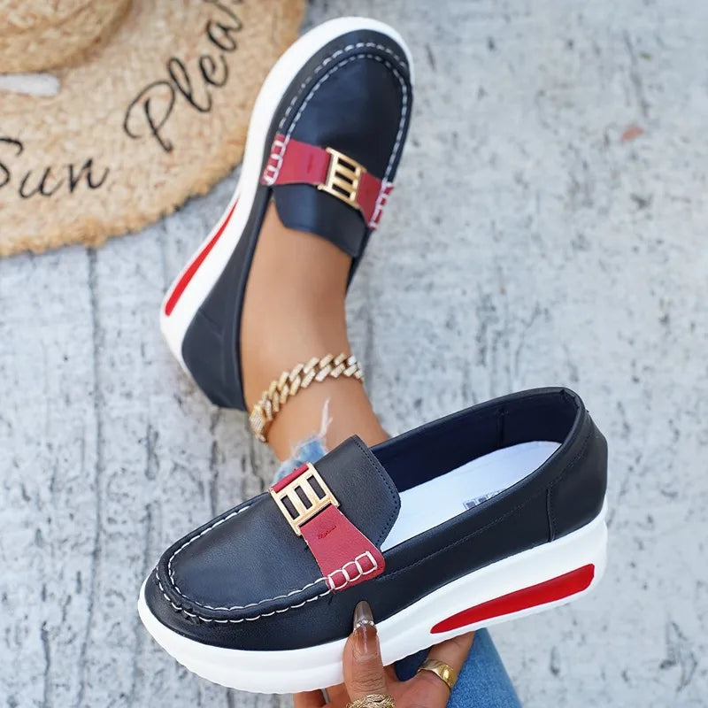 Vittoria – Sapatos de Mulher com Detalhe Metálico