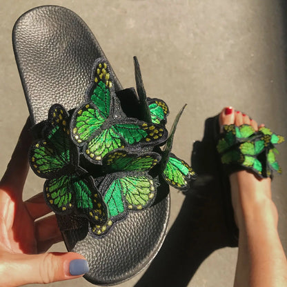 Papillons - Des tongs super confortables et stylées