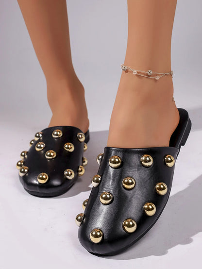 Verona Rivet – Mules Casuais Elegantes