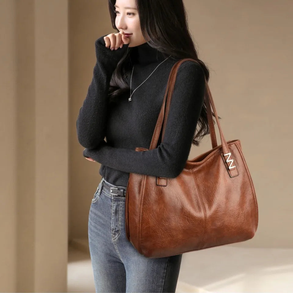 Grand sac à main pour femme en cuir PU souple, luxueux et élégant.