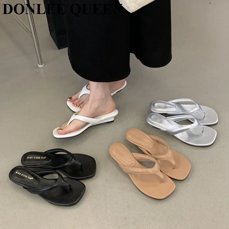 Isabella Wedge - Sandálias Elegantes de Cunha