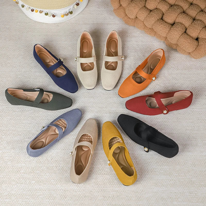 Mollita - Chaussure de style ballerine très élégante et confortable.