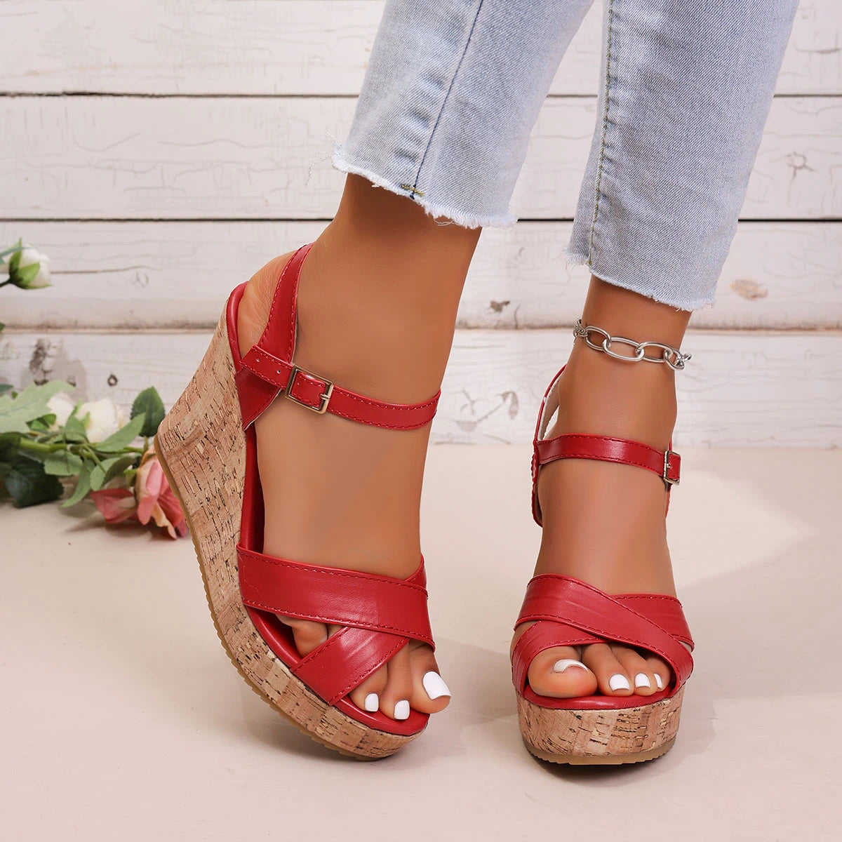 Sandálias Marabella – Elegância Descomplicada para o Verão