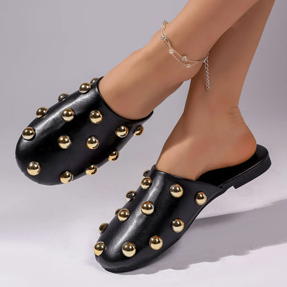 Verona Rivet – Mules Casuais Elegantes
