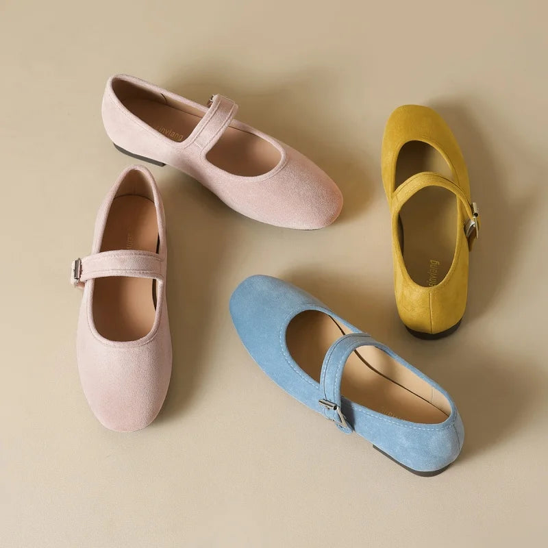 Edana San - Chaussure plate confortable (en cuir suédé)