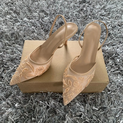 Sapatos Slingback Bordados de Luxo – Elegância para Ocasiões Especiais