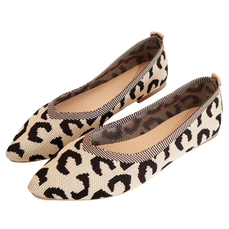 Leopard Fashion - Chaussure de style ballerine très élégante et confortable.