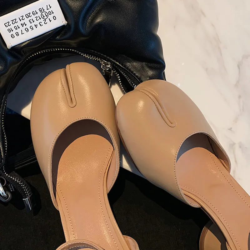Aurora Elegance - Sapatos Mary Jane em Verniz